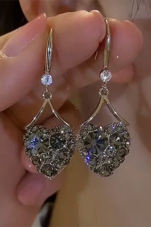 Gray Heart-Shaped Zircon Earrings, Elegant 2025 Design, Versatile Niche Fashion Accessories with High-Quality Hooks