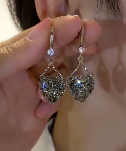 Gray Heart-Shaped Zircon Earrings, Elegant 2025 Design, Versatile Niche Fashion Accessories with High-Quality Hooks
