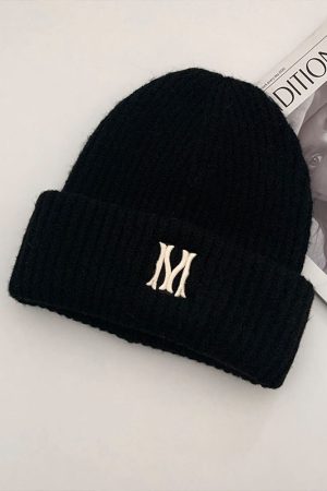 Gray Knitted Winter Hat for Women with Ear Protection, Korean Style 2025, Face-Slimming Design for Cold Weather