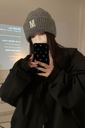 Gray Knitted Winter Hat for Women with Ear Protection, Korean Style 2025, Face-Slimming Design for Cold Weather