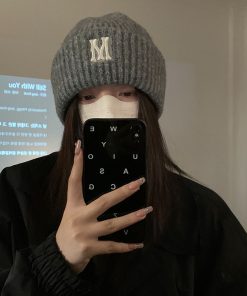 Gray Knitted Winter Hat for Women with Ear Protection, Korean Style 2025, Face-Slimming Design for Cold Weather