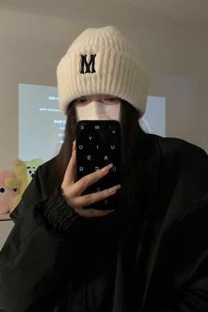 Gray Knitted Winter Hat for Women with Ear Protection, Korean Style 2025, Face-Slimming Design for Cold Weather