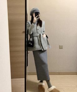 Gray Lace-Up Short Woolen Coat for Women - High-End Winter Fashion with Niche Temperament, 2025 Style