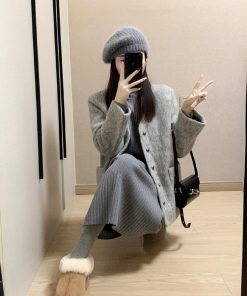 Gray Lace-Up Short Woolen Coat for Women - High-End Winter Fashion with Niche Temperament, 2025 Style
