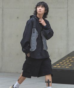 Gray Outdoor Commuter Vest with Roaring Beast Design for Adventure and Urban Style