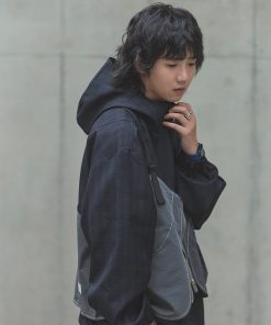 Gray Outdoor Commuter Vest with Roaring Beast Design for Adventure and Urban Style