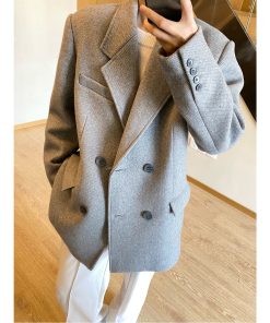 Gray Oversized Double-Breasted Woolen Suit Jacket with Vintage Thick Design for Winter Fashion