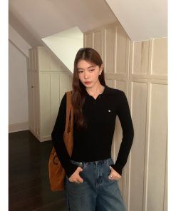 Gray Polo Collar Twisted Knit Sweater for Women, Long Sleeve Embroidered Spring Design, Stylish Short Sweater for Casual Wear