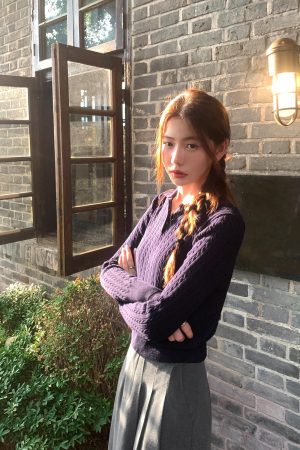 Gray Polo Collar Twisted Knit Sweater for Women, Long Sleeve Embroidered Spring Design, Stylish Short Sweater for Casual Wear