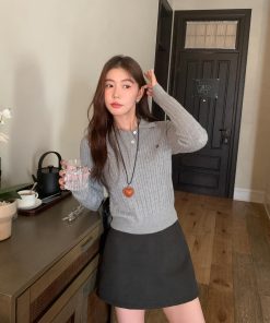 Gray Polo Collar Twisted Knit Sweater for Women, Long Sleeve Embroidered Spring Design, Stylish Short Sweater for Casual Wear