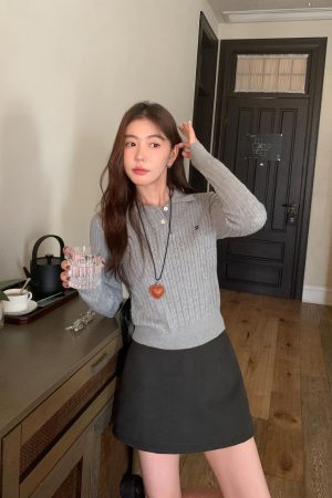 Gray Polo Collar Twisted Knit Sweater for Women, Long Sleeve Embroidered Spring Design, Stylish Short Sweater for Casual Wear