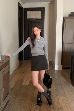 Gray Polo Collar Twisted Knit Sweater for Women, Long Sleeve Embroidered Spring Design, Stylish Short Sweater for Casual Wear