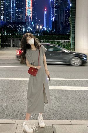 Gray Split T-Shirt Dress for Women, Stylish Summer Design, Waist-Cinching Slim Fit, Casual Short Sleeve Long Dress