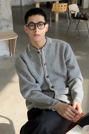 Gray Textured Cardigan Sweater for Men - Korean Style Casual Loose Fit Jacket for Autumn and Winter Fashion