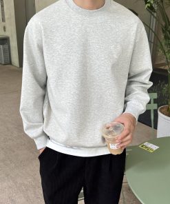 Gray Three-Dimensional Relief Heart Sweatshirt for Men - Casual Versatile Autumn Top, Perfect for Everyday Wear