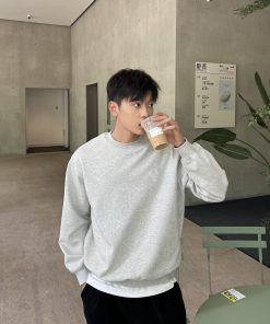 Gray Three-Dimensional Relief Heart Sweatshirt for Men - Casual Versatile Autumn Top, Perfect for Everyday Wear