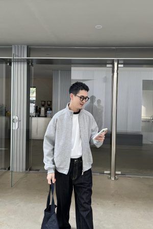 Gray Vintage Stand Collar Zip-Up Sweatshirt for Men, Loose Casual Jacket for Spring and Autumn, 90s Inspired Fashion