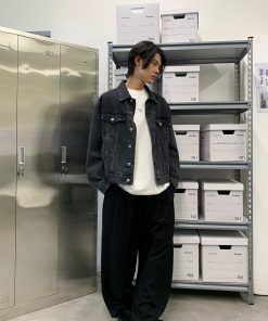 Gray Wash Distressed Denim Jacket with Roaring Beast Design – Trendy Y2K Style Outerwear for Women