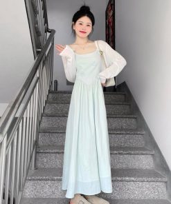 Green Floral Spaghetti Strap Dress for Women - Elegant Waist-Cinching Long Dress with Sun Protection - Summer 2025 Fashion Essential