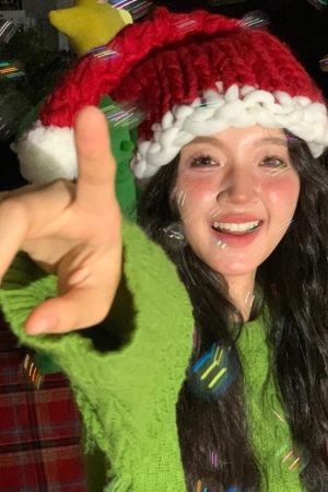 Green Onion Silk Christmas Tree Hat with Fur Trim - Festive Staged Magical Holiday Accessory
