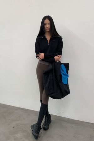 Half-Zip American Style Hoodie - Roaring Beast Design for Autumn/Winter 2025, Trendy Streetwear Inspired by 90s and Y2K Fashion