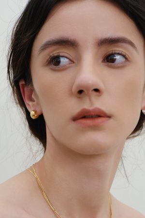Hammered Design 925 Silver Needle Earrings - Sparkling Spring Summer Ear Studs for 90s Aesthetic and Y2K Fashion Lovers