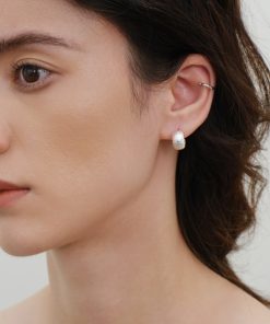 Hammered Design 925 Silver Needle Earrings - Sparkling Spring Summer Ear Studs for 90s Aesthetic and Y2K Fashion Lovers