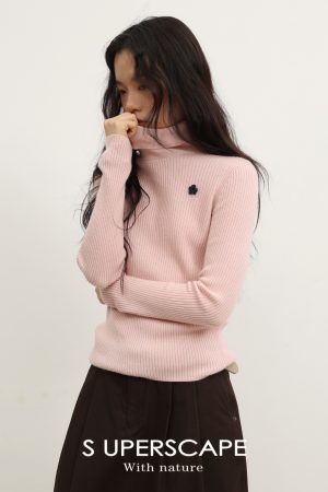 Hand-Crocheted Floral Ultra-Soft Cashmere High-Neck Ribbed Knit Base Shirt - Versatile 90s Inspired Fashion