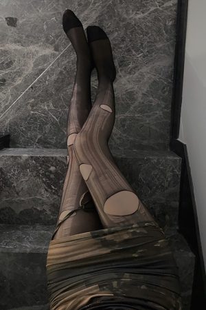 Hand-Torn Elastic Slimming Stockings - Fun BabykinG Heartbeat Design Leg Socks for Stylish Comfort