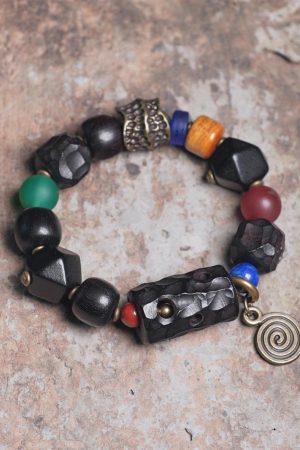Handmade Carved Textured Ebony Wood Bracelet for Men and Women, Vintage Ethnic Style Beaded Wrist Accessory