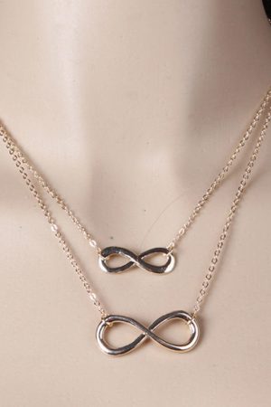 Handmade Double-Layer Choker Necklace with Lucky Number 8 - Simple European and American Style Short Necklace