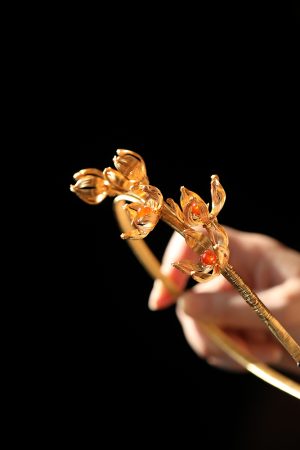Handmade Floral Wire-Woven Headband for Women - High-End Gold Accessory, Wei-Jin Style, Ancient Chinese Fashion