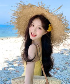 Handmade Frayed Raffia Sun Hat with Exaggerated Wide Brim for Summer Vacation, Sun Protection, Women's 2025 Trend