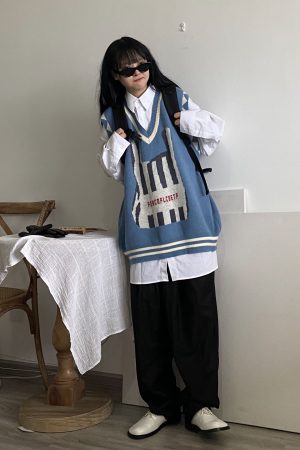 Handmade Knitted Vest for Kids - Loose Fit, Retro Japanese Style with Childlike Print - Versatile Autumn Winter Fashion