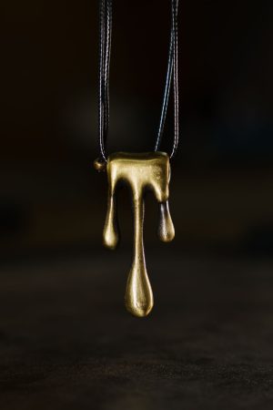 Handmade Vintage Water Droplet Pendant - Trendy Niche Accessory for Men and Women, Unique Versatile Design