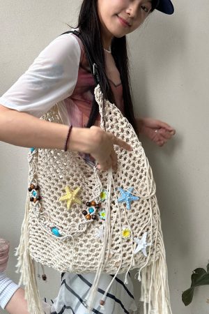 Handwoven Y2K Starfish Beach Bag with Tassels - Large Capacity Shallow Shoulder Crossbody Net Bag for Spring and Summer