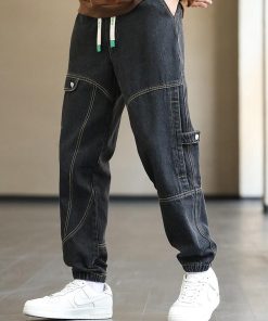 Harbin China Winter Outfit, Lazy Day Outfits - Plus Size Jogger Jeans