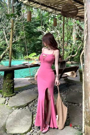 Hawaiian-Style Bodycon Dress for Women, Summer Waist-Cinching Slimming Mermaid Long Dress, Tropical Print, Perfect for Beach Days