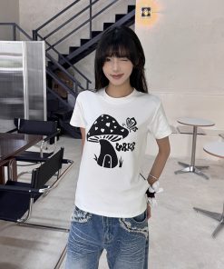 Heart Mushroom Print Short Sleeve T-Shirt for Women - Summer American Vintage Round Neck Slim Fit Top - Y2K Style