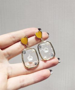 Heart-Shaped Black Love Transparent Acrylic Flower Rectangular Short Earrings for Spring and Summer Fashion