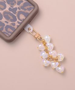 Heart-Shaped Cloud Phone Chain Short Wrist Strap with Pearl Bead Pendant - Cute Bag Accessory Keychain for Fashion Lovers