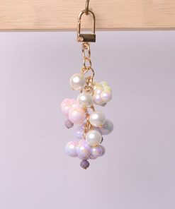 Heart-Shaped Cloud Phone Chain Short Wrist Strap with Pearl Bead Pendant - Cute Bag Accessory Keychain for Fashion Lovers