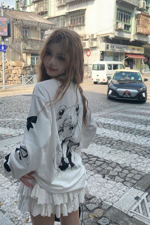 Heartbeat Beautiful Girl Spring Comic Design Loose White Long Sleeve T-Shirt for Women - Trendy 90s Inspired Niche Top