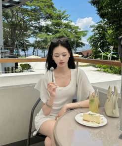 Heavenly Dish Skin-Friendly Shawl Vest Two-Piece Set â€“ Elegant Layering for Effortless Style, Perfect for Y2K and 90s Inspired Looks