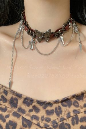 Heavy Industrial Leather Punk Butterfly Choker Necklace for Women - Sweet Cool Style, Y2K Neck Accessory