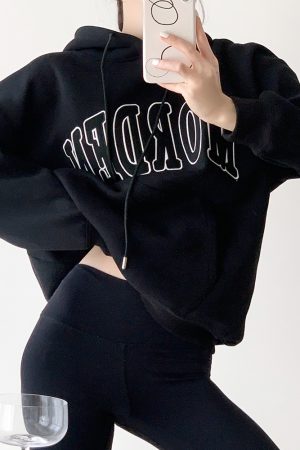 Heavyweight Hooded Sweatshirt for Women, Fleece-Lined Oversized Embroidered Jacket, Loose-Fitting Petite Top, Casual Streetwear