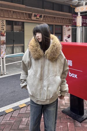 Heavyweight PU Leather Mountain Eagle Jacket for Women - Fleece-Lined American High Street Hoodie, Trendy Urban Style