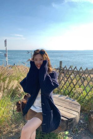 Heavyweight Pumpkin Chunky Knit Cardigan - Handmade Korean Style Sweater Coat with Horn Buttons for Cozy Fall Layering