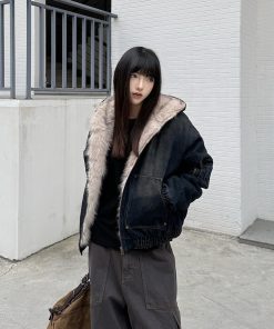 Heavyweight Water-Washed Vintage Mountain Fur Collar Jacket for Men & Women - Thick Denim Cotton Winter Coat, High Street Style