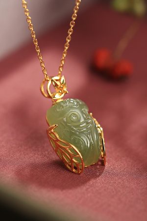 Hetian Jade Cicada Pendant for Women - Good Luck Charm for Graduate School Entrance Exams and College Success